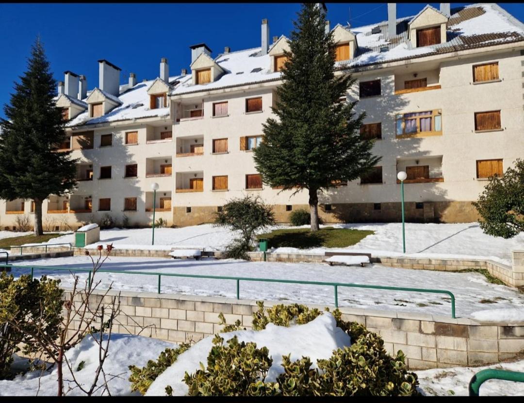 Rincon De Lierde Apartman Villanúa Kültér fotó