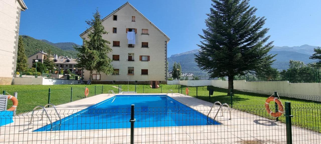 Rincon De Lierde Apartman Villanúa Kültér fotó