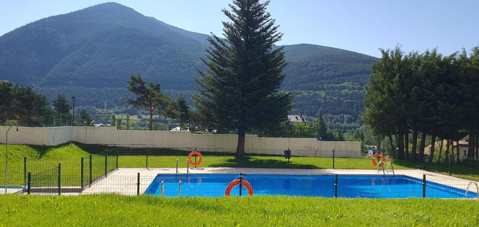 Rincon De Lierde Apartman Villanúa Kültér fotó