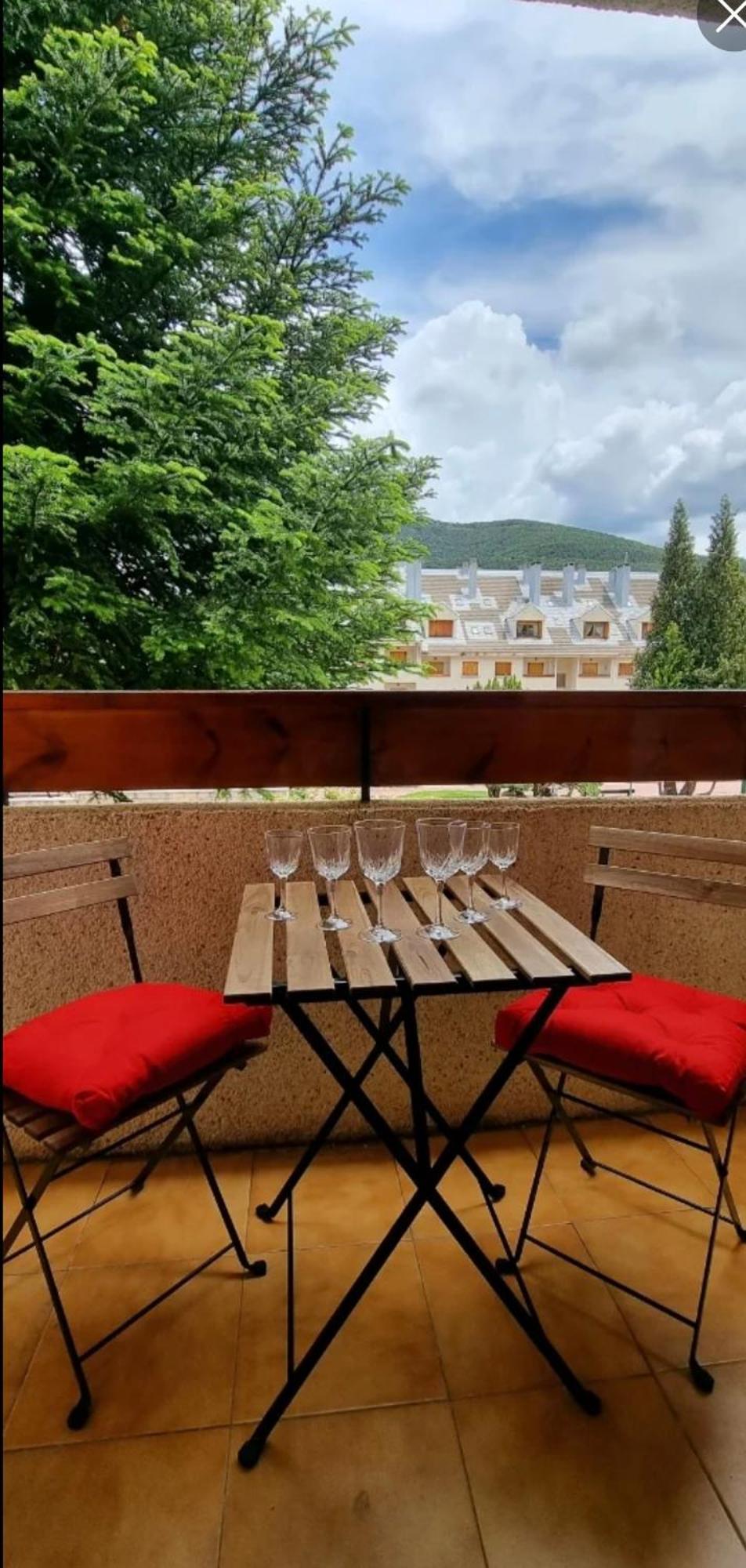 Rincon De Lierde Apartman Villanúa Kültér fotó